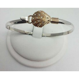 RA8018184MB 14 KT Gold Scallop Bangle with 18 PTS. of Diamonds 