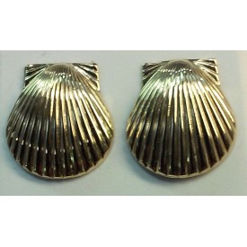 RALJES318 14KT Large Scallop Shell Post Earrings