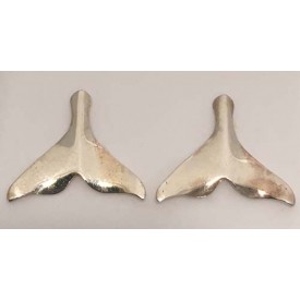 RAAT1512 Large Whale Tail Post Earrings